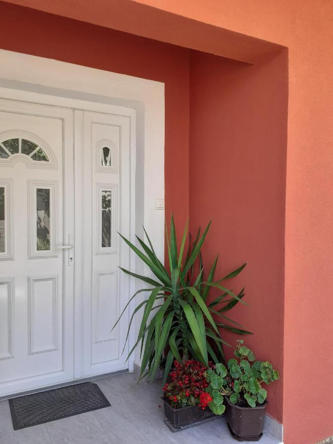Apartmani Bridge Trebin Dış mekan fotoğraf